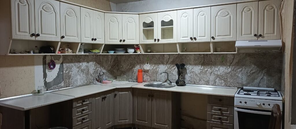 Mətbəx mebeli 390 Azn. Ölçü 2.53 1.83. Üstündə moyka, aspirator — Mebel, Digah (4)