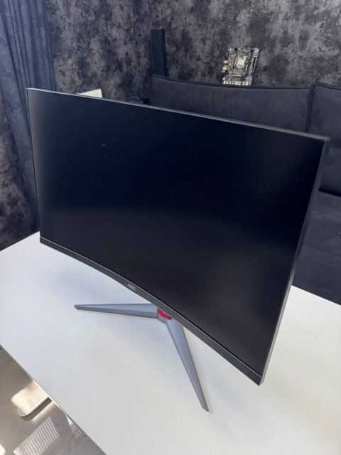Monitor AOC 240Hz 27'' FHD — Bakı