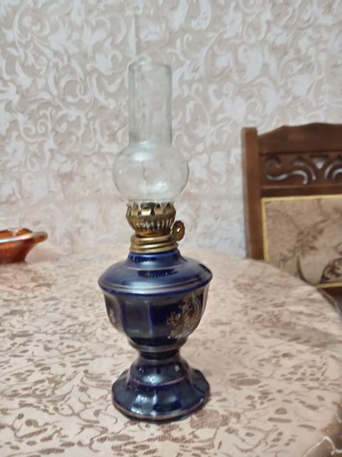 Masaüstü çıraq — Bakı