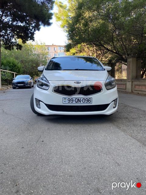 Kia Carens: 1.7 l 2014 il Universal