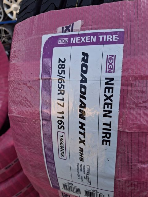 Nexsen şinləri 285/65 R17 — Bakı
