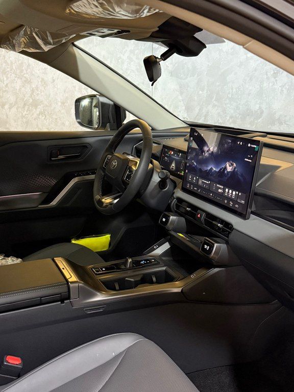 Toyota Wildlander, 2.0 L, 1.6 kWh, 2026 il, yeni — Avtomobillər, Bakı (9)