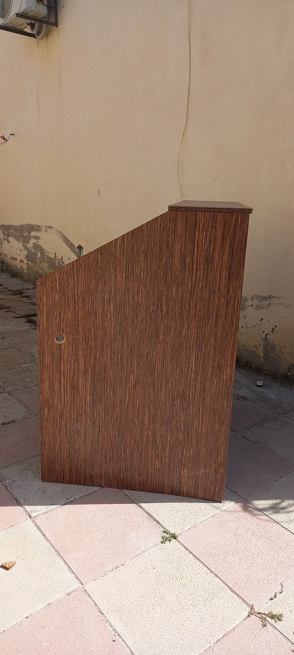 Kompyuter/iş masası – ağac dekorlu laminat resepşine yararli pive bari — Mebel, Xırdalan (3)