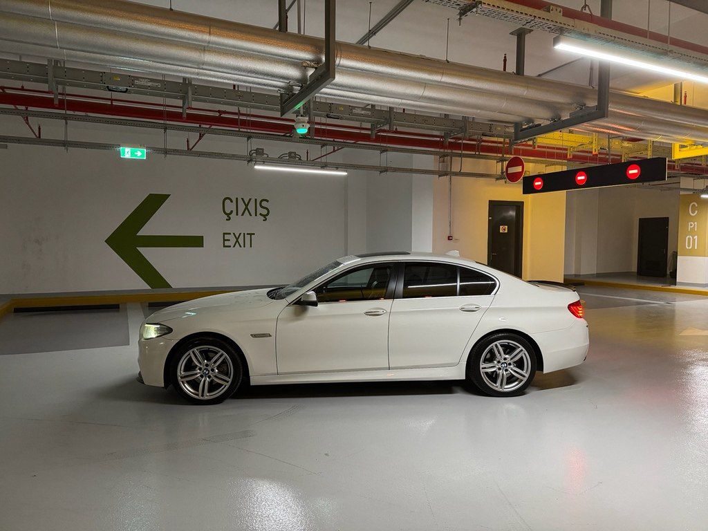 BMW 528, 2.0 L, 2016 il, 163 500 km — Avtomobillər, Bakı (2)