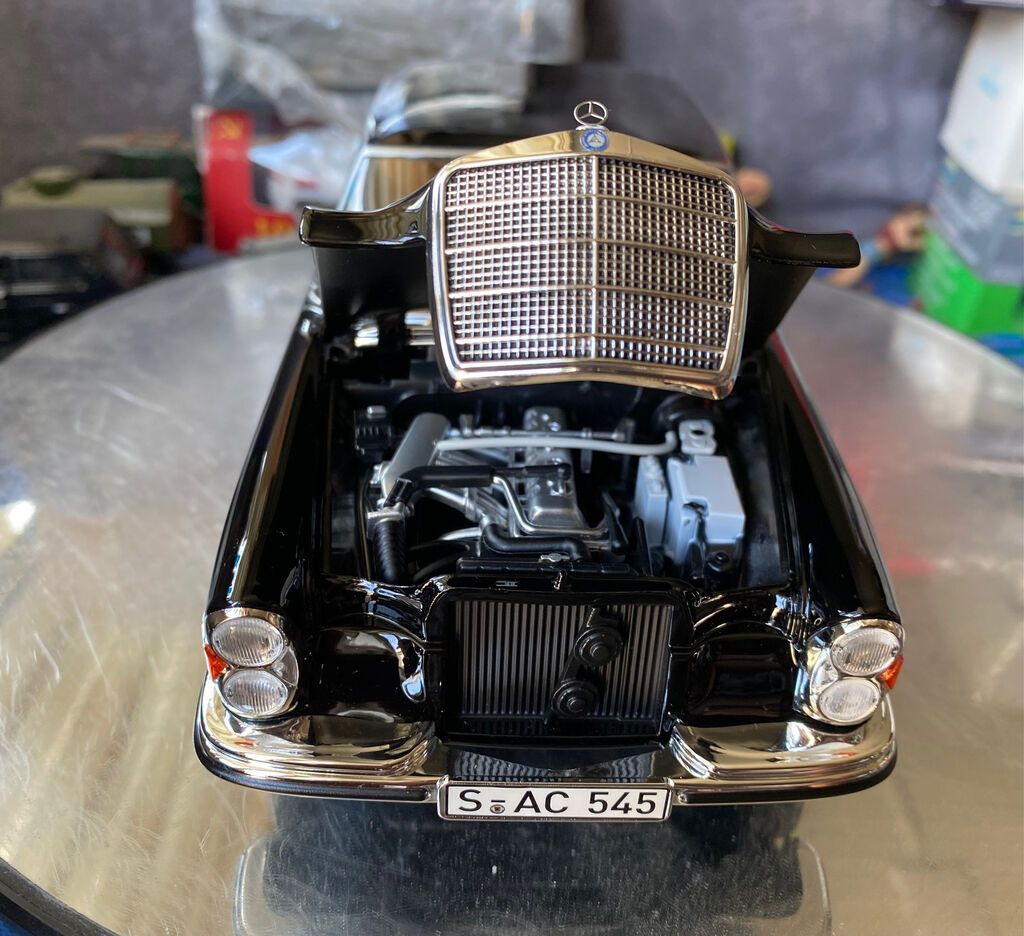 Mercedes, 1968 il, 1:18, Dəmir, Ödənişli çatdırılma — İdman, hobi, istirahət, Bakı (10)