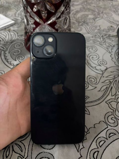 IPhone 13, Qara — Xaçmaz