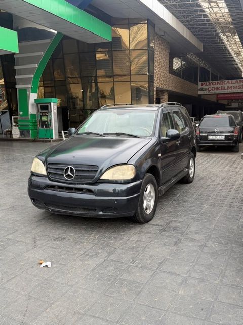 Mercedes ML 320, 3.2 L, 2003 il, 223 000 km — Gəncə