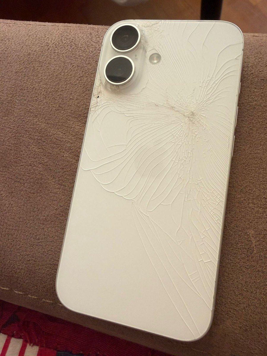Apple iPhone 16 White 128GB/8GB — Smartfonlar, Bakı (3)