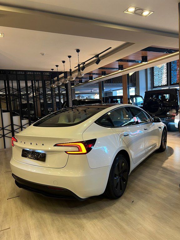 Tesla Model 3, 60 kWh, 2024 il, 22 500 km — Avtomobillər, Bakı (7)