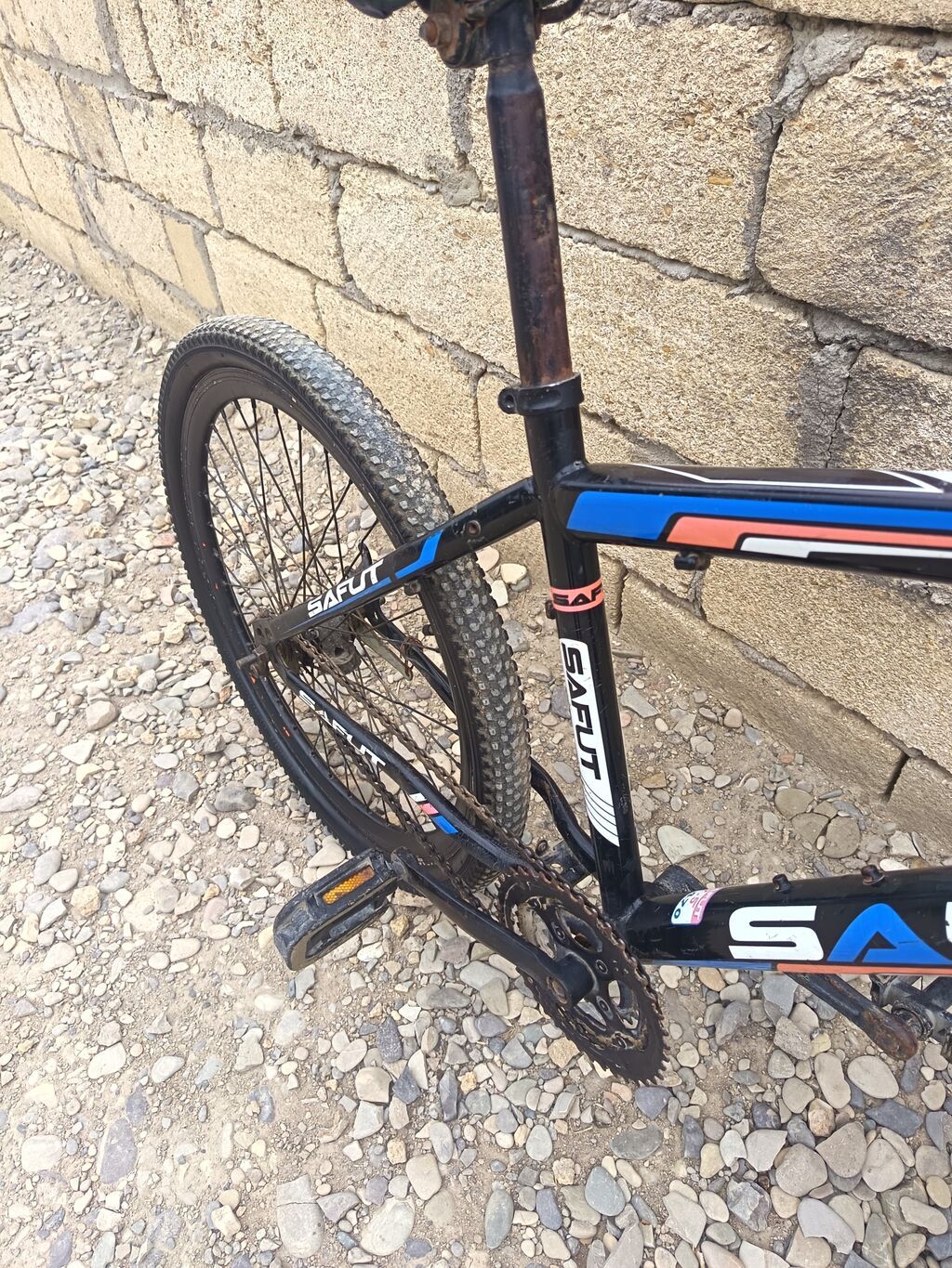 Safut MTB 470 dağ velosipedi - Çərçivə: Safut MTB 470, yüngül və — Dağ velosipedləri, Sanqaçal (6)