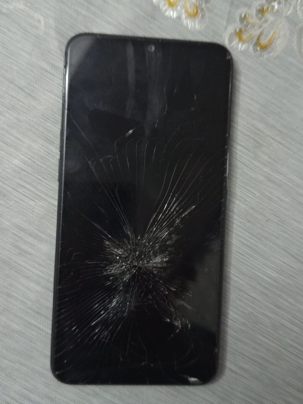 Samsung Galaxy A10s, 32 GB, rəng - Qara, İki sim kartlı — Samsung, Masazır (3)