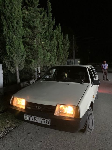 Lada (VAZ) 2109, 1.5 L, 1992 il, 627 000 km — Ağdaş
