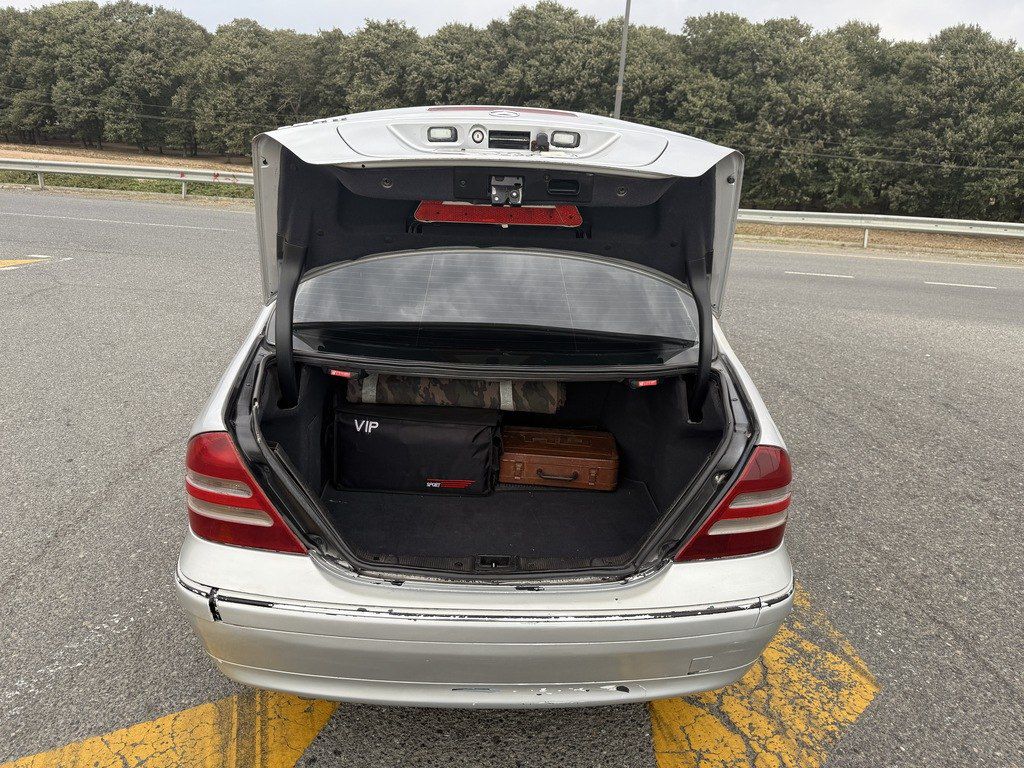 Mercedes C 200, 2.0 L, 2001 il, 358 000 km — Avtomobillər, Bakı (11)