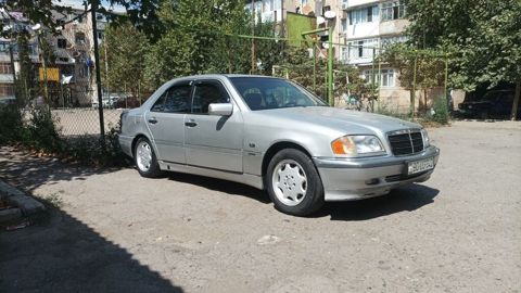 Mercedes C 220, 2.2 L, 1995 il, 470 000 km — Gəncə