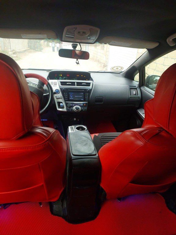 Toyota Prius V, 1.8 L, 1.3 kWh, 2016 il, 328 000 km — Avtomobillər, Bakı (7)