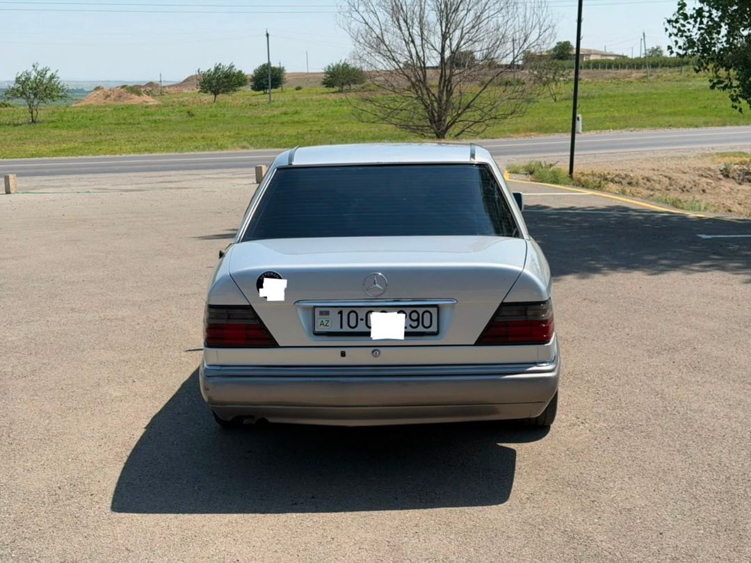 Mercedes E 220, 1994 il — Avtomobillər, Bakı (2)