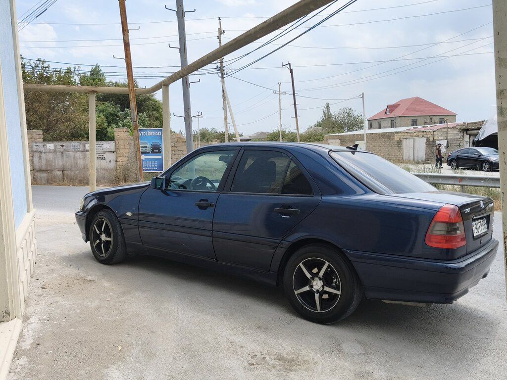 Mercedes C 200, 2.0 L, 1995 il, 409 000 km — Avtomobillər, Bakı (2)