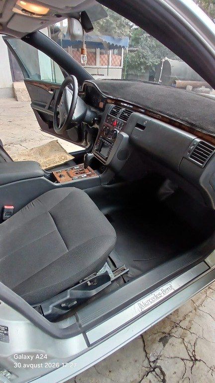 Mercedes E 270, 2.7 L, 2000 il, 375 408 km — Avtomobillər, Sabirabad (12)
