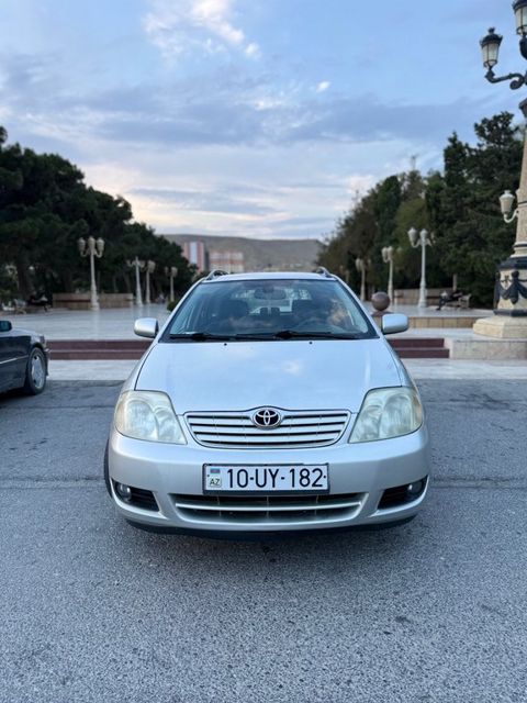 Toyota Corolla, 1.4 L, 2005 il, 273 000 km — Bakı