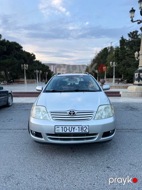 Toyota Corolla, 1.4 L, 2005 il, 273 000 km
