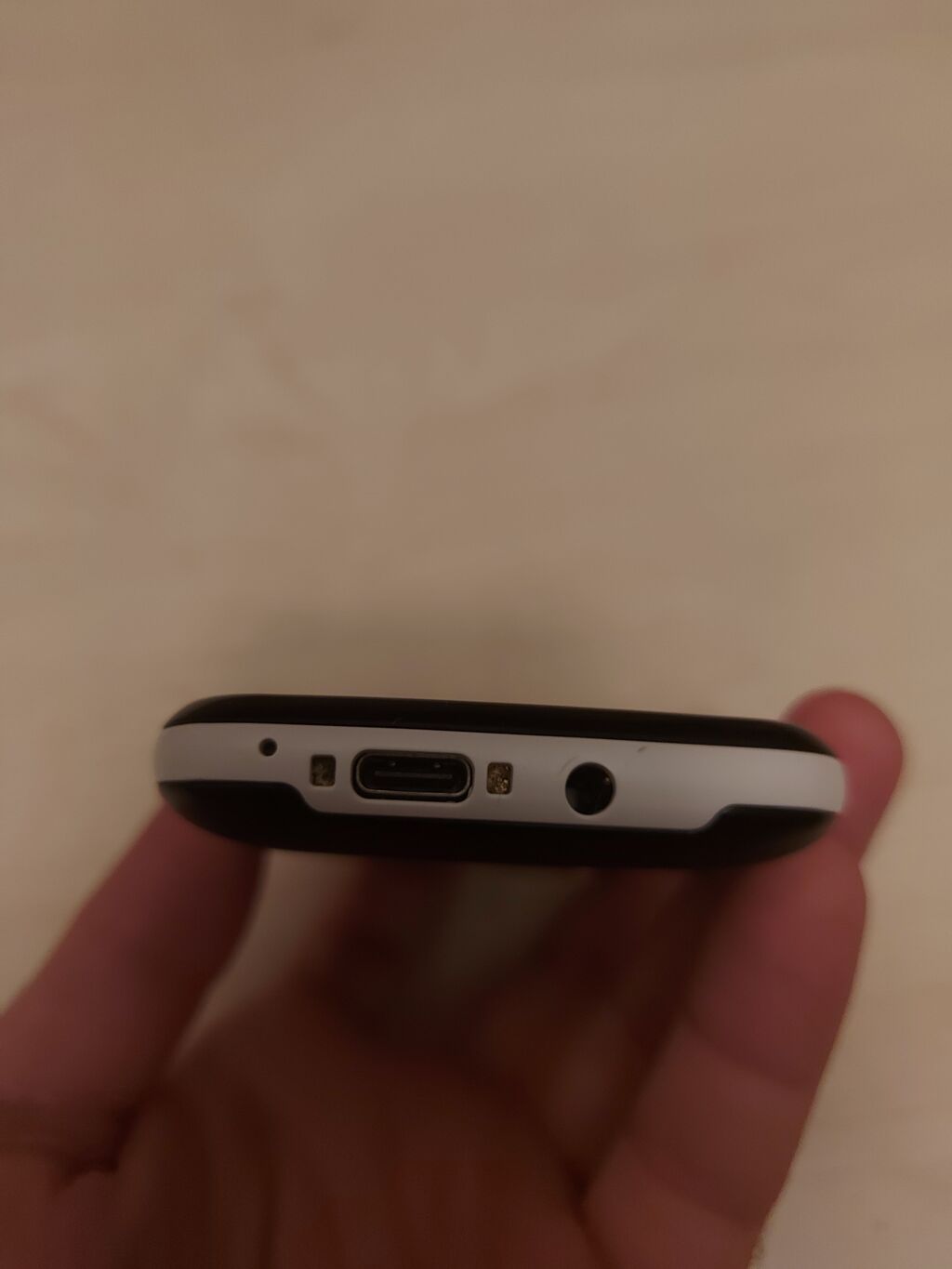 Fly Ezzy, 2 GB Memory Capacity, rəng - Qara, İki sim kartlı — Fly, Sumqayıt (3)