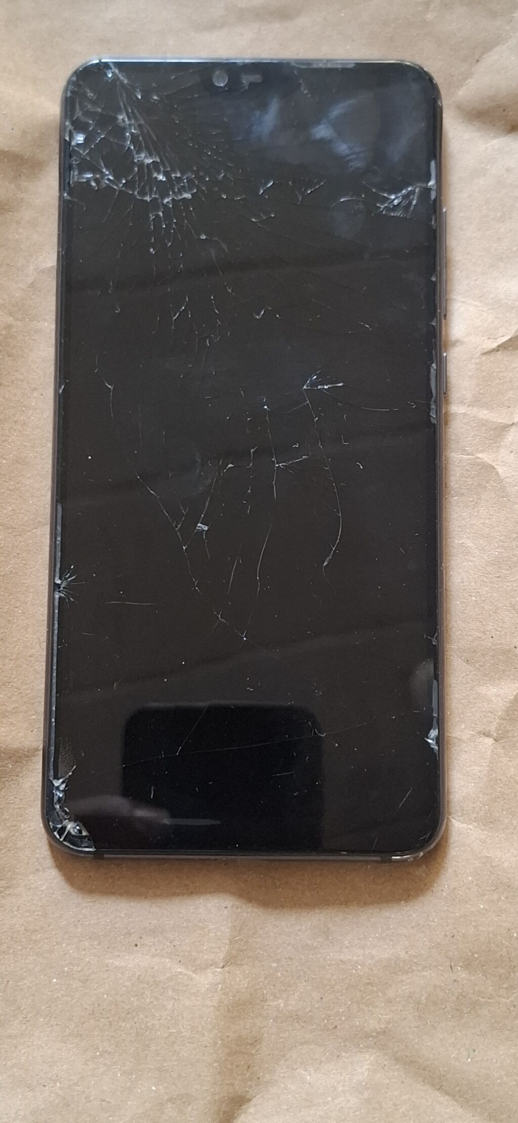 Xiaomi Mi 8 Lite, rəng - Qara, Qırıq — Xiaomi, Bakı