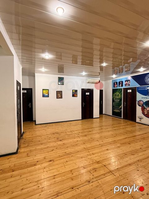 Ofis icarəyə verilir, Abbas Mirzə Şərifzadə küç