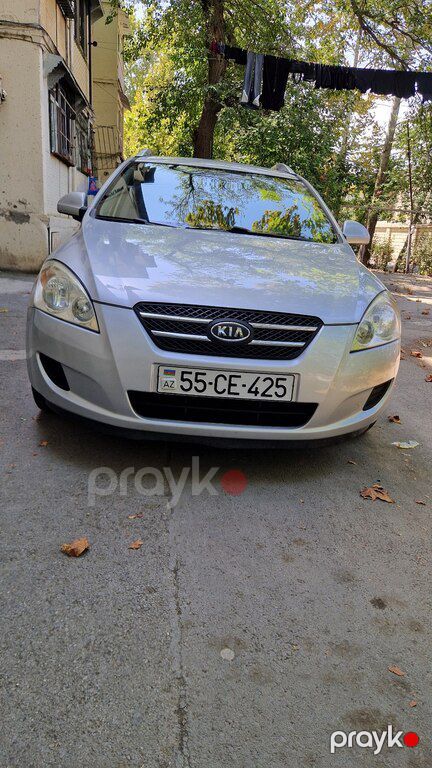 Kia Ceed SW, 1.6 L, 2008 il, 250 000 km