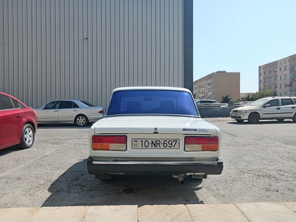 Lada (VAZ) 2107, 1.6 L, 2005 il, 250 000 km — Avtomobillər, Bakı (5)