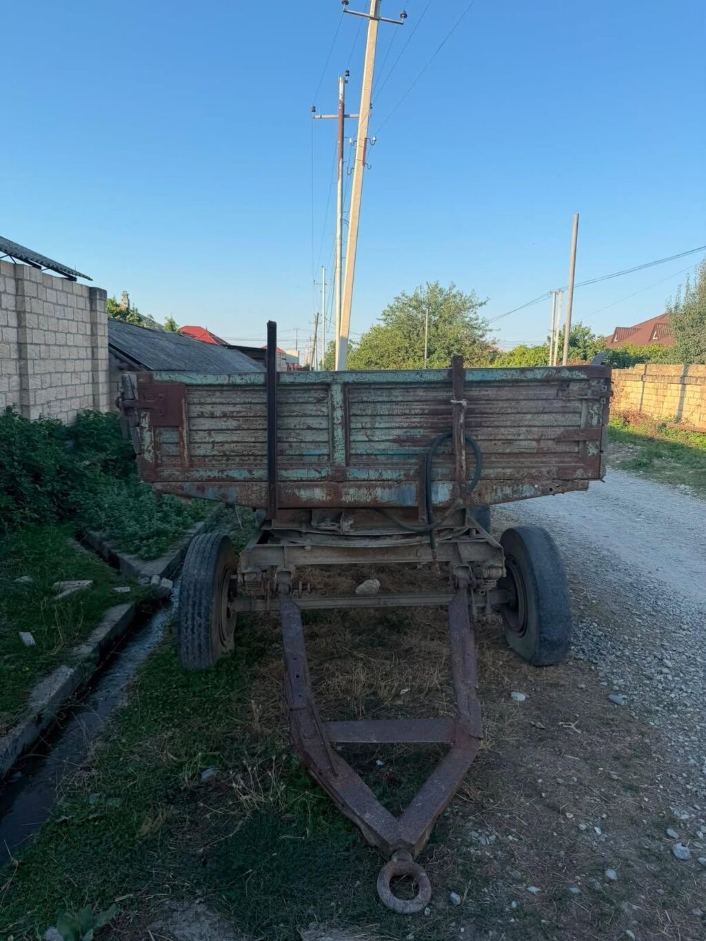 T40 traxtor satılır 2 dənə lapet birdə çala çıxaranla birlikdə traxdor — Avto, Quba