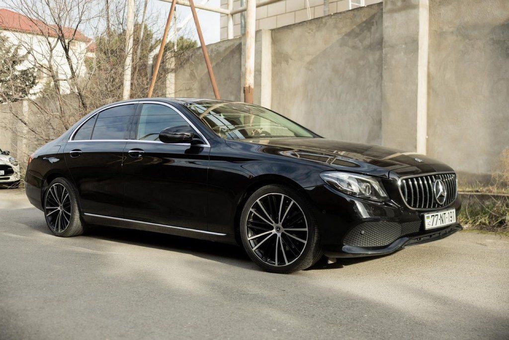 Mercedes E 220 d, 2.0 L, 2017 il, 170 000 km — Avtomobillər, Bakı (5)