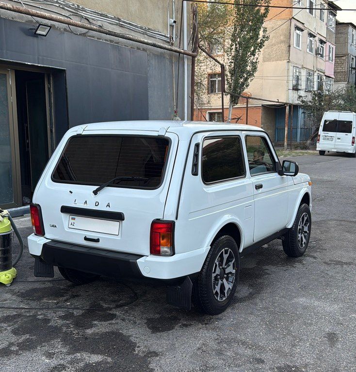 Lada (VAZ) Niva, 1.7 L, 2024 il, 49 000 km — Avtomobillər, Sumqayıt (9)