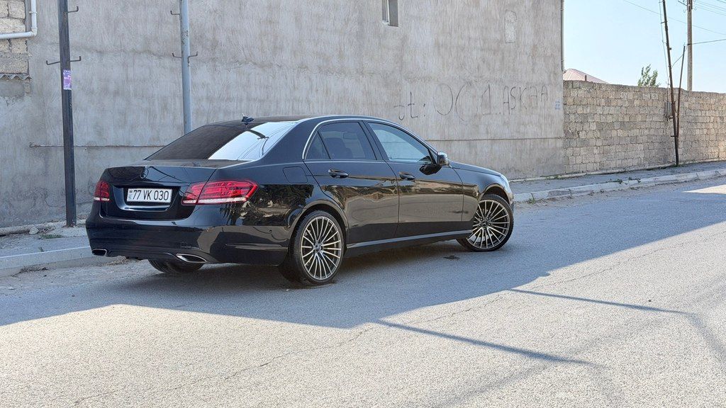 Mercedes E 250, 2.1 L, 2015 il, 270 000 km — Avtomobillər, Bakı (4)