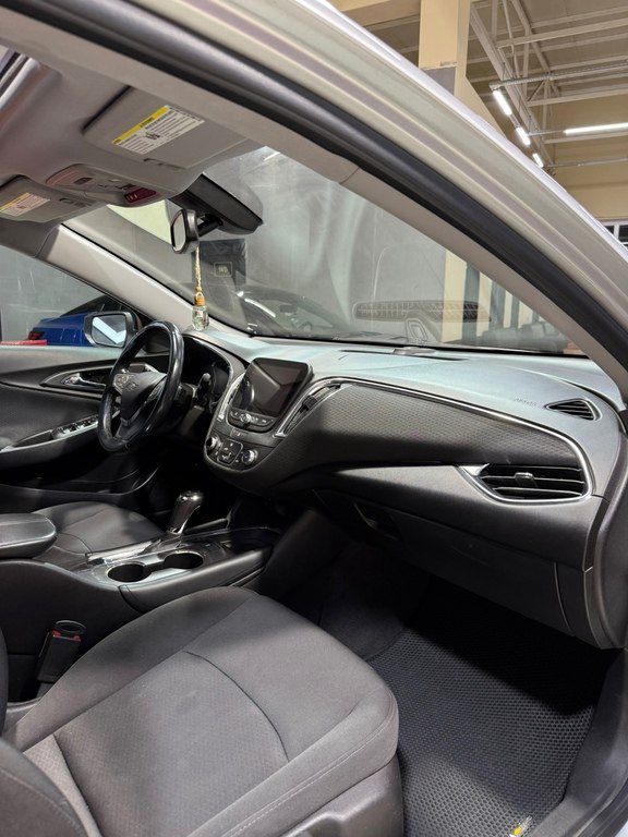 Chevrolet Malibu, 1.5 L, 2018 il, 180 000 km — Avtomobillər, Sumqayıt (12)