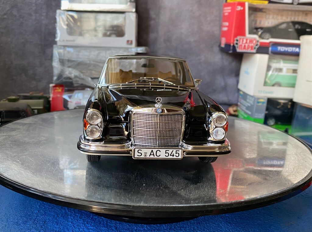 Mercedes, 1968 il, 1:18, Dəmir, Ödənişli çatdırılma — İdman, hobi, istirahət, Bakı (8)