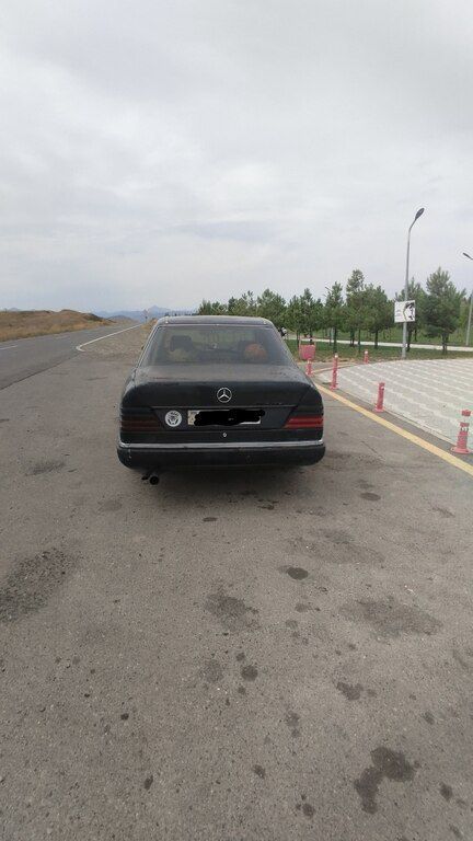 Mercedes 250 D, 2.5 L, 1990 il, 387 424 km — Avtomobillər, Füzuli (7)