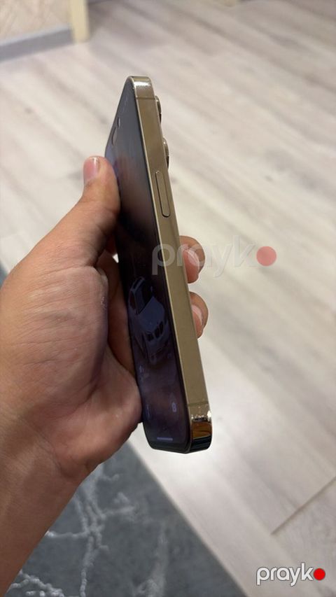 IPhone 15 Pro, Qızılı, Face ID