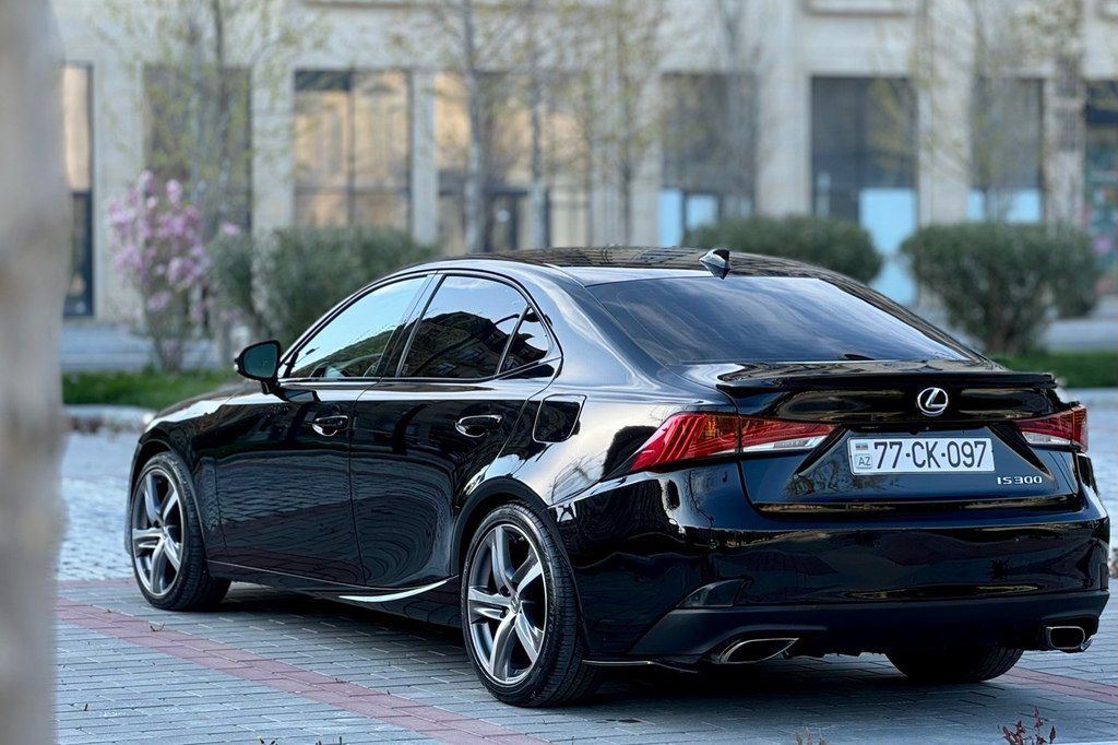 Lexus IS 300, 2.0 L, 2018 il, 125 000 km — Avtomobillər, Bakı (3)
