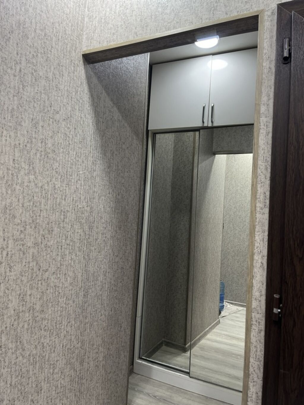 Güzgülü kupe dolab - Dar dəhliz və kiçik məkanlar üçün yığcam, divar — Mebel, Bakı (2)