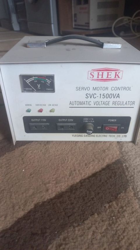 Shek SVC-1500VA avtomatik gərginlik tənzimləyicisi (Automatic Voltage — Bakı