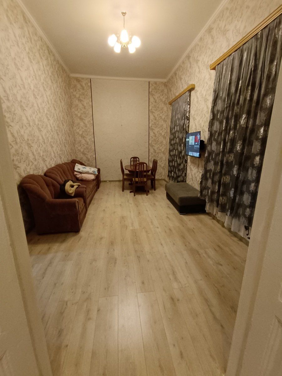 4-otaqlı mənzil kirayə verilir, Nizami m., 80 m² — Mənzil, Bakı (5)
