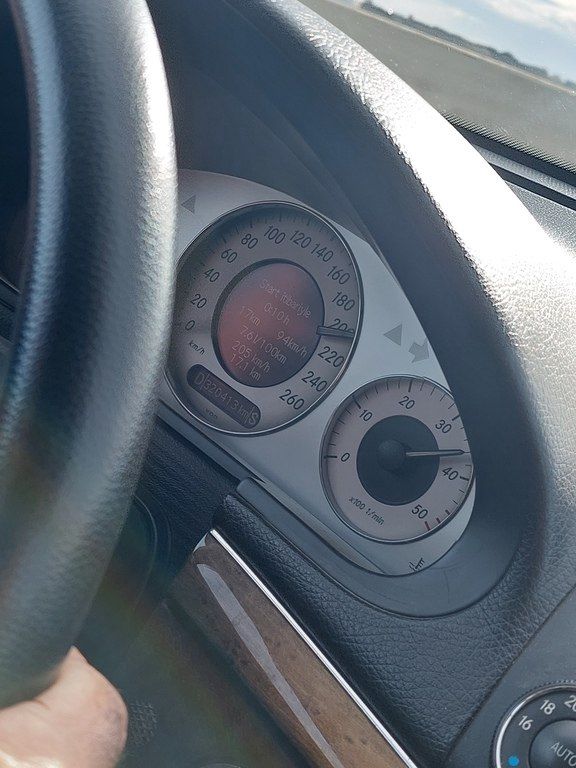 Mercedes E 220, 2.2 L, 2008 il, 360 000 km — Avtomobillər, Neftçala (9)