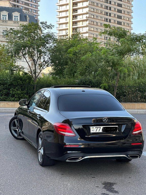 Mercedes E 300, 2.0 L, 2016 il, 190 000 km — Avtomobillər, Bakı (4)