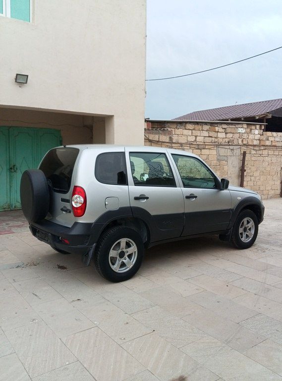 Chevrolet Niva, 1.7 L, 2019 il, 160 760 km — Avtomobillər, Sumqayıt (5)