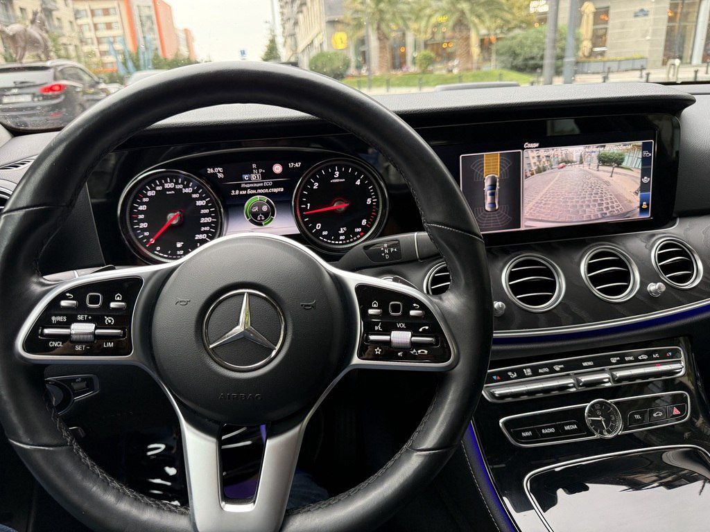 Mercedes E 220 d, 2.0 L, 2018 il, 179 300 km — Avtomobillər, Bakı (12)