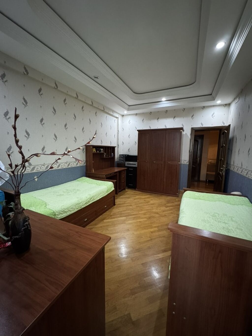 İnşaatçılar metrosunun TAM yanında — 150 m², 3 otaqlı, tam əşyalı — Daşınmaz əmlak, Bakı (4)