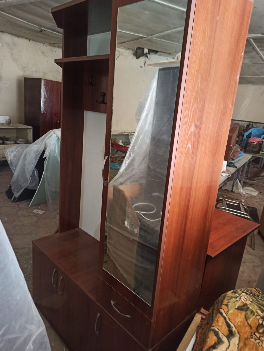 Dest satılır. taxtı var ama matrasi yoxdur. sökülür haldadır deyə bele — Mebel, Bakı (6)