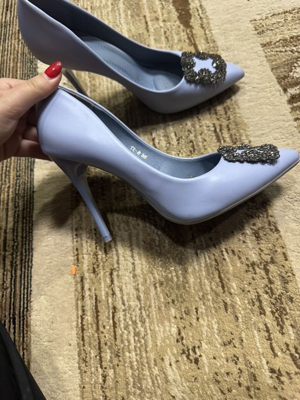 50₼ almisa Məhsul: Zərif qadın stilettosu - Rəng: Açıq bənövşəyi — Şəxsi əşyalar, Bakı (2)
