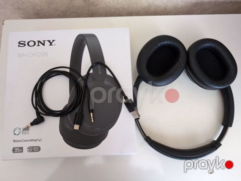 Sony WH-CH720N qulaqlığı Orta seqment qulaqlıqdır. Səs-küy