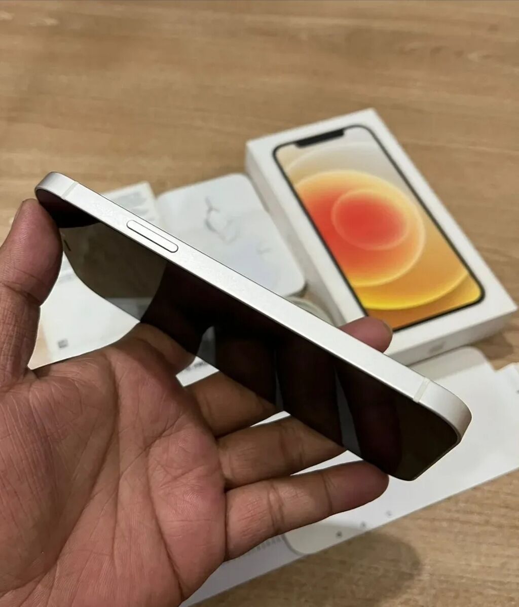 IPhone 12, 128 GB, Ağ, Zəmanət, Kredit, Simsiz şarj — Apple iPhone, Bakı (4)